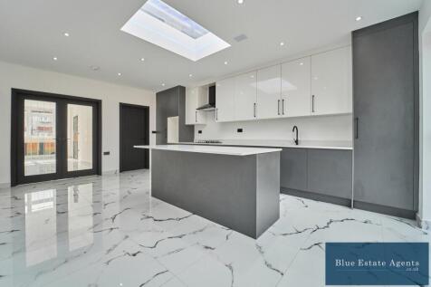 Extended Kitchen And Diner