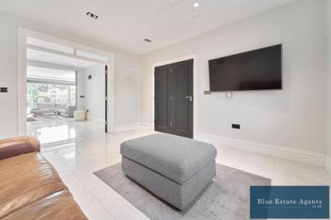 Front Reception Room