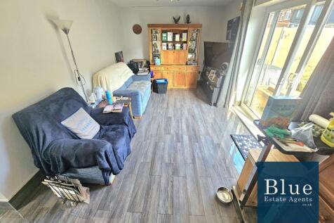 Outbuilding - Reception 