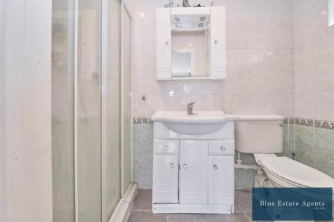 Shower Suite &amp; WC