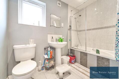 Family Bathroom Suite