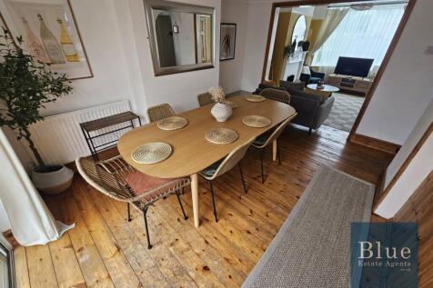 Reception 2 / Dining Area 