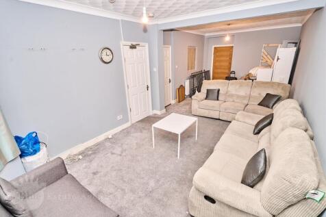 Through Lounge