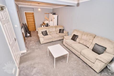 Through Lounge