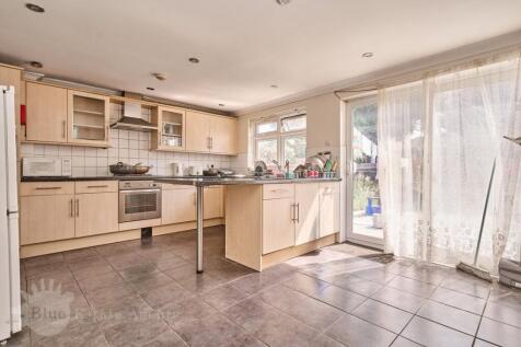 Extended Kitchen And Diner