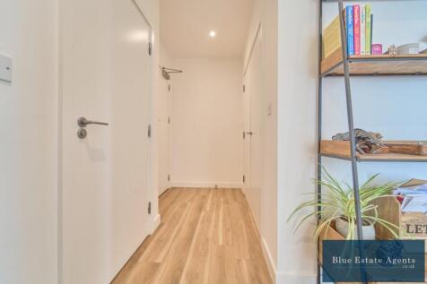 Flat Entrance
