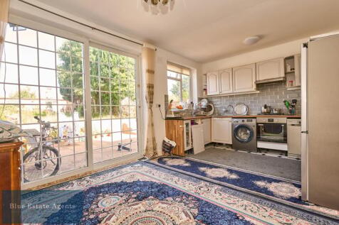 Extended Kitchen And Diner