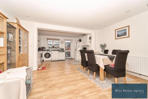 Extended Kitchen And Diner