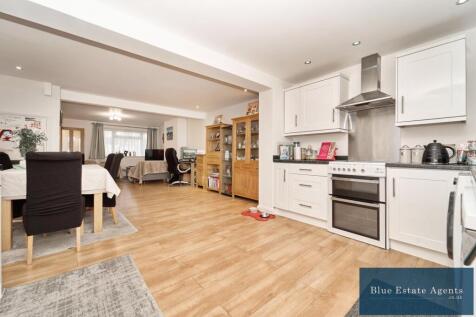 Extended Kitchen And Diner
