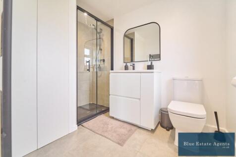 Loft En-Suite