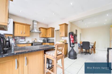 Extended Kitchen And Diner