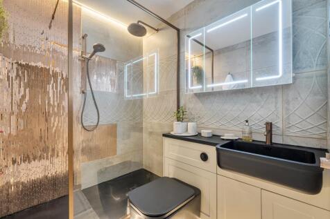 Open Plan Kitchen/Living Area