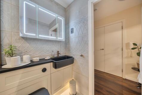 Open Plan Kitchen/Living Area