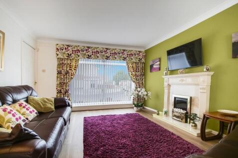 Lounge/ Dining Room