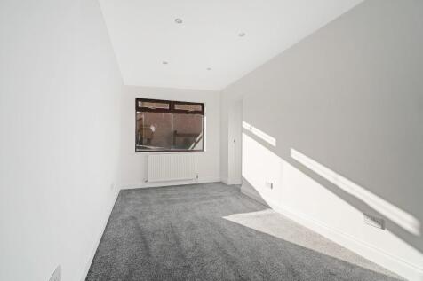 Sitting/Office Room