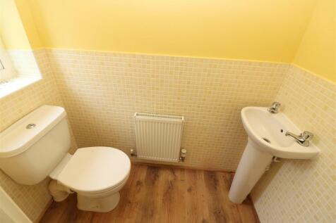 Ground Floor Cloakroom / WC