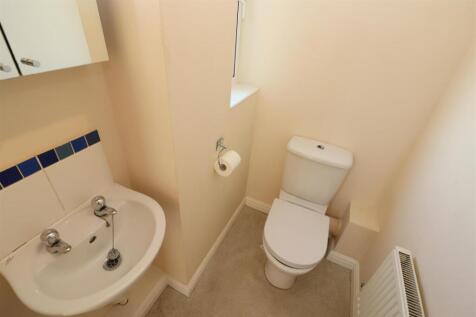 Ground Floor Cloakroom / WC