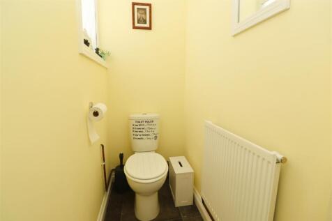 Ground Floor Cloakroom / WC