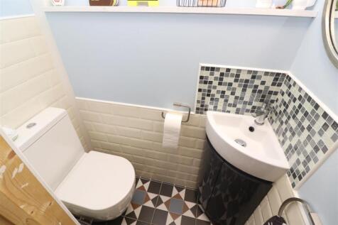 Ground Floor Cloakroom / WC