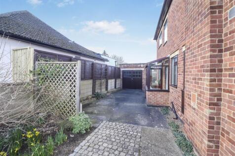 Garage &amp; Driveway