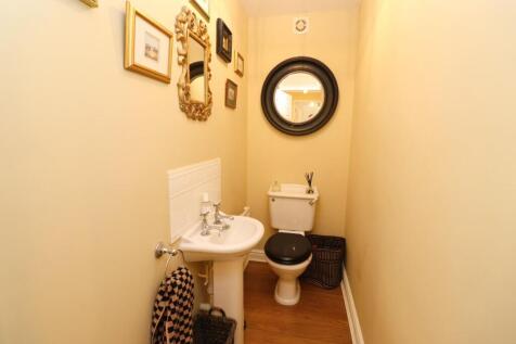Ground Floor Cloakroom / WC