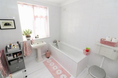 Bathroom / WC