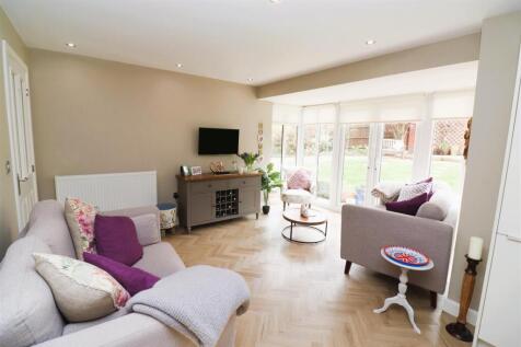 Kitchen  /Breakfast / Family Room