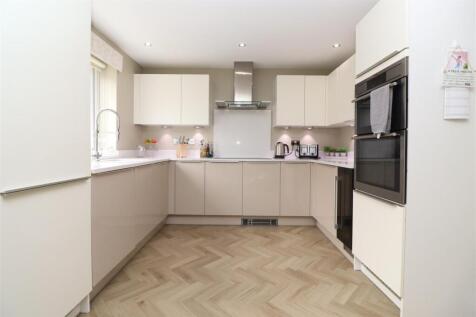 Kitchen/Breakfast/ Family Room