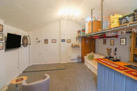Double Garage
