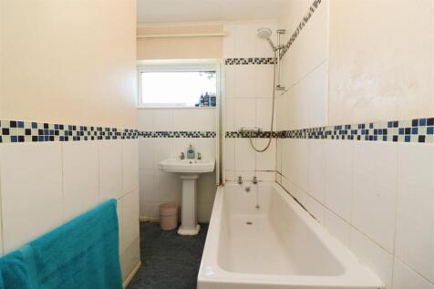 Bathroom / WC