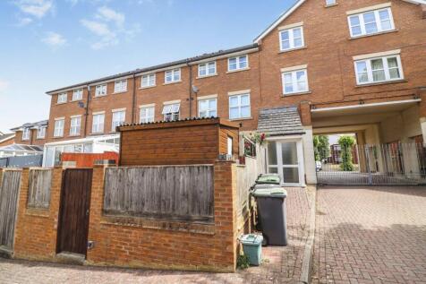Rear / Rear Garden