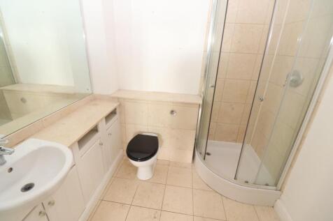 En-Suite Shower Room / WC