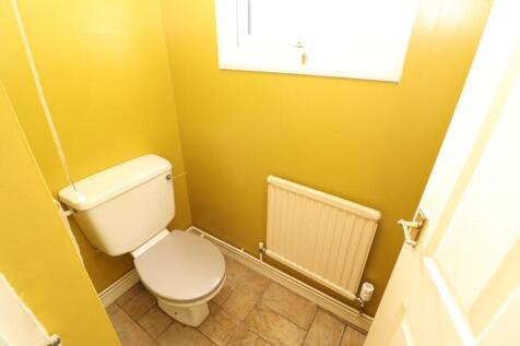 Ground Floor Bathroom / WC