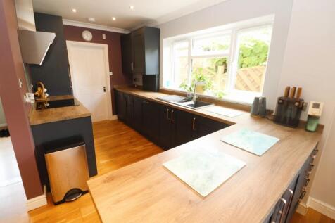 Kitchen / Dining / Family Room