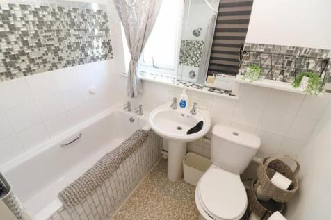 Bathroom / WC