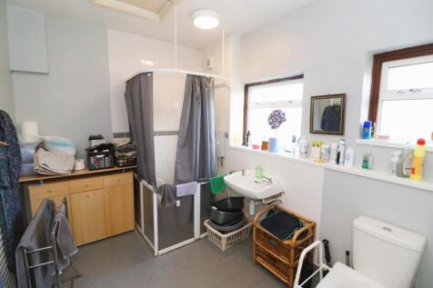 Shower Room / Wet Room