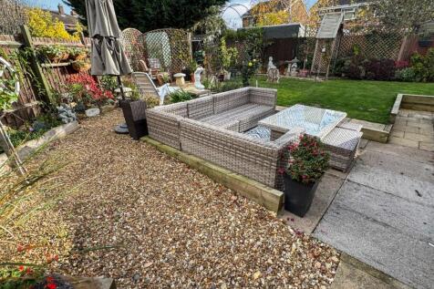 Side and Rear Gardens