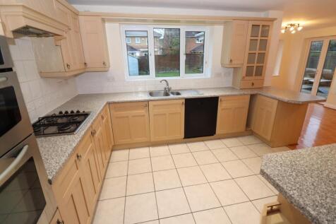 Kitchen / Breakfast / Family Room