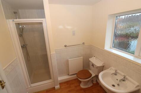 Bath / Shower Room / WC