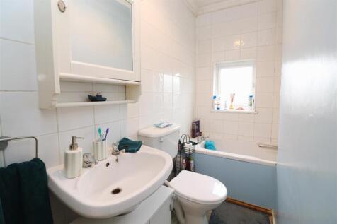 Bathroom / WC