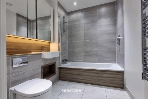 16.Bathroom A1.jpg