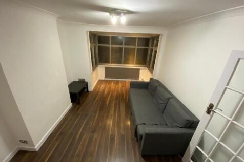 LIVINGROOM.jpg