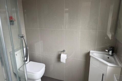 bathroomwarham.jpg
