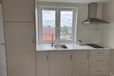 kitchenwarham.jpg