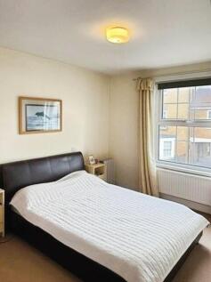 pbox-bedroom-329972.jpg