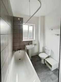 pbox-bathroom-339348.jpg