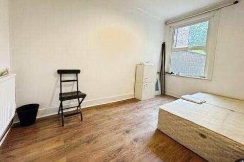 pbox-bedroom-343457.jpg