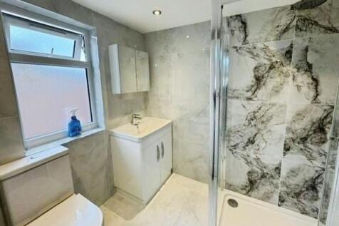 pbox-bathroom-343457.jpg