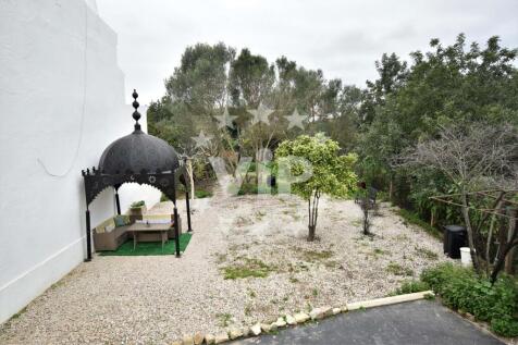 Property Image 28