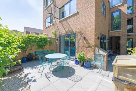 Property Image 9